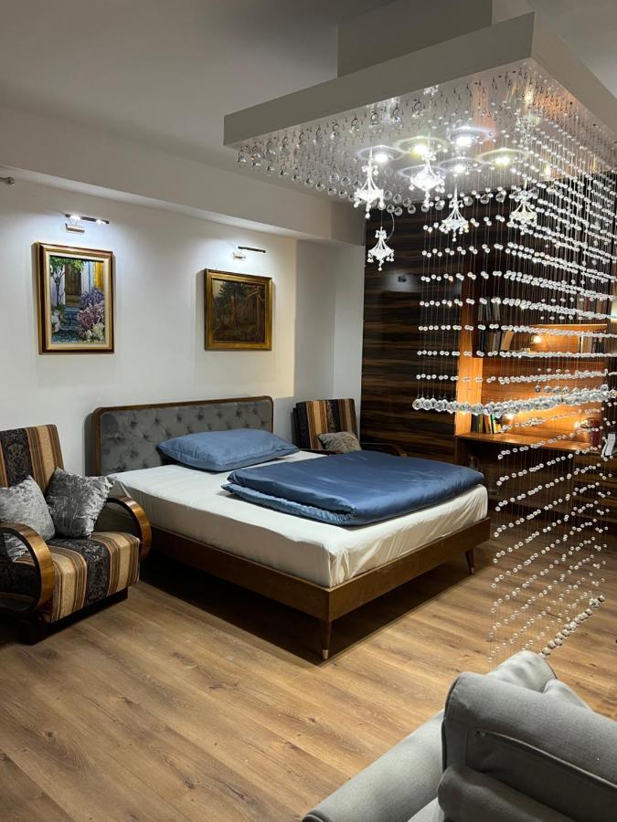 Апартаменты Business Box Братислава Экстерьер фото